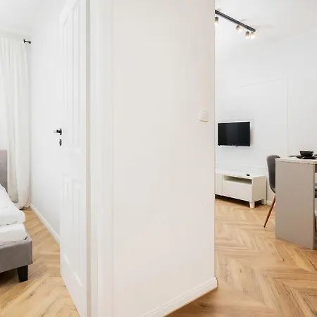 23 Marca By Renters *