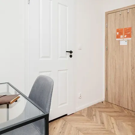 23 Marca By Renters Apartmán